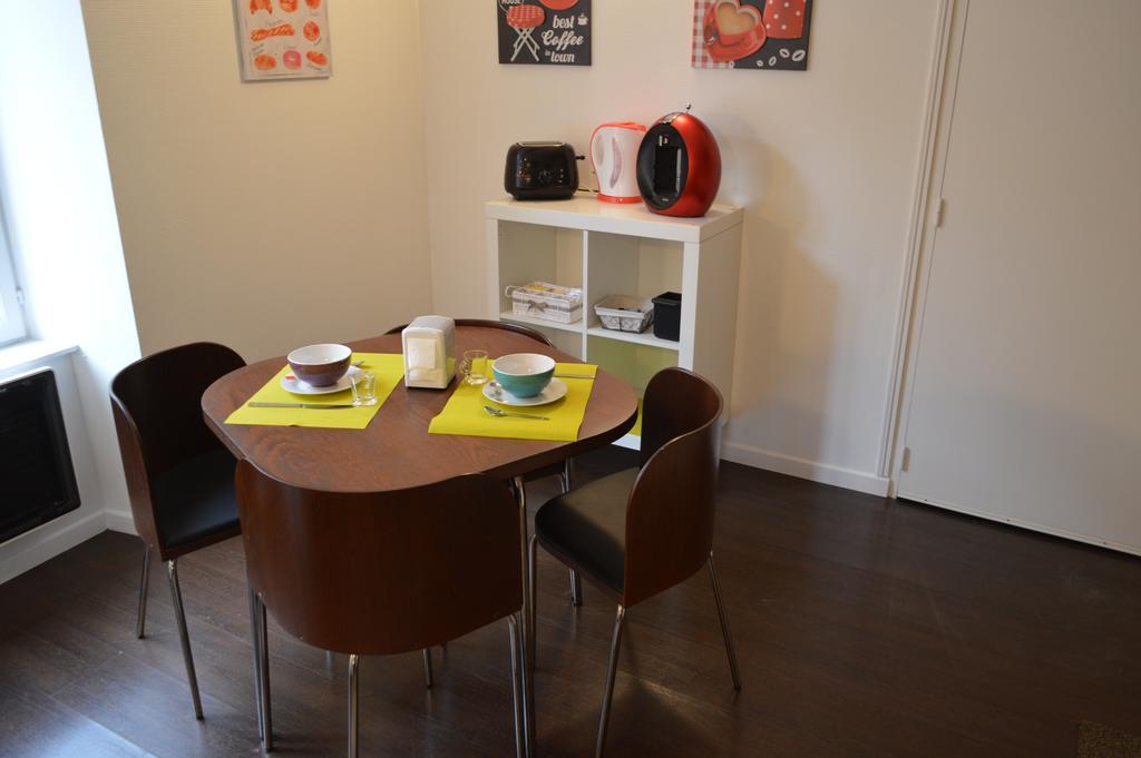 Appartement Larzilliere Saint-Mihiel Екстериор снимка
