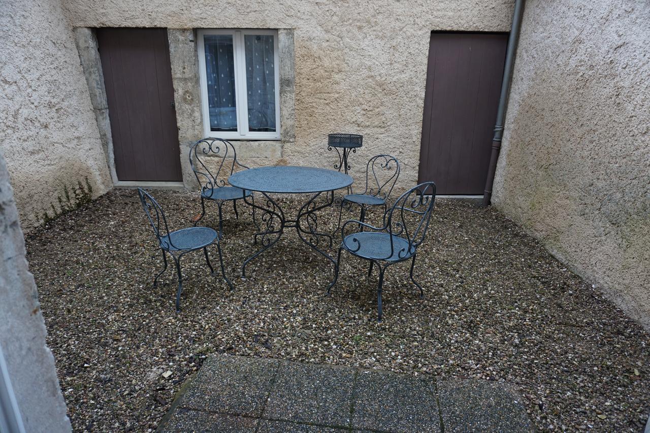 Appartement Larzilliere Saint-Mihiel Екстериор снимка