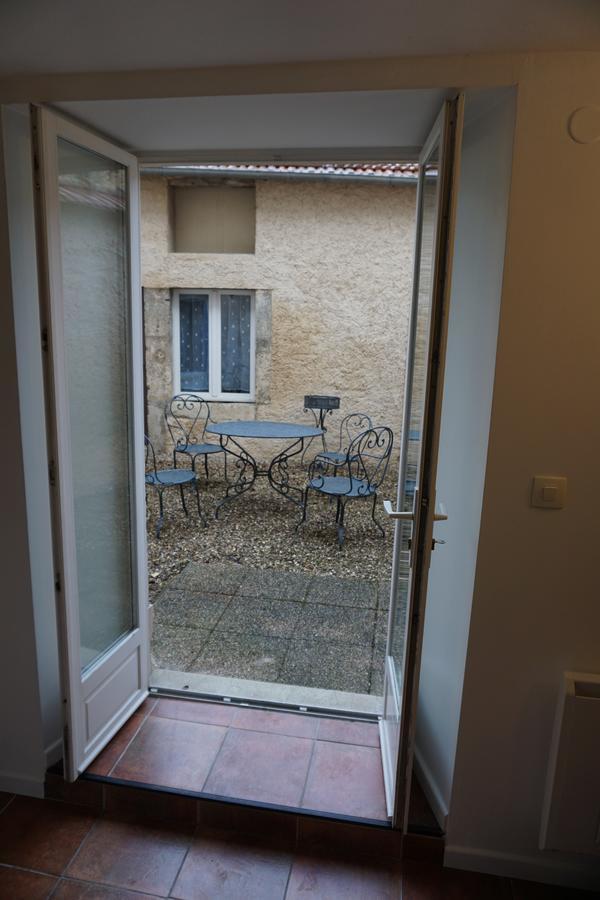 Appartement Larzilliere Saint-Mihiel Екстериор снимка